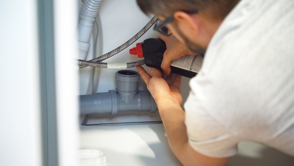 clear sewer pipe / sewer pipe cleaning